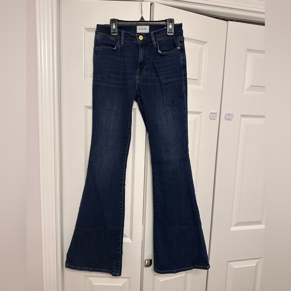 NWOT, Frame Le High Flare, size 28